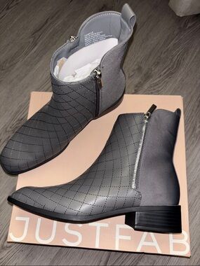 JustFab Gray Quilted Ankle Booties with Side Zip